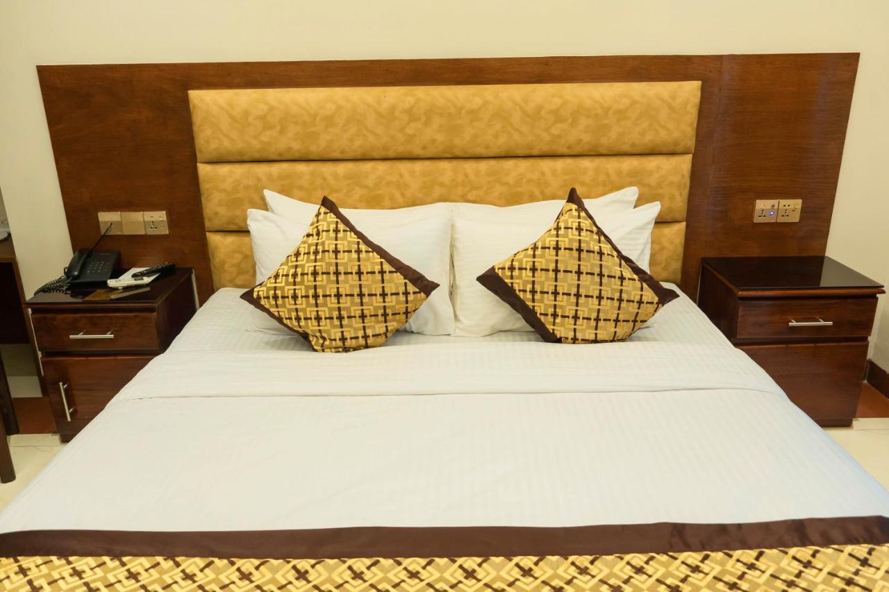 Central Inn Dhaka Zewnętrze zdjęcie